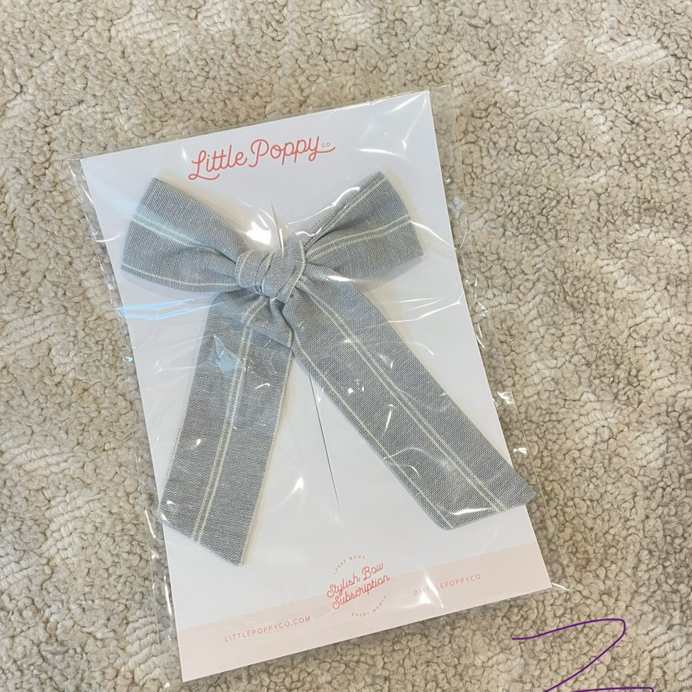Little poppy co baby toddler girl bow bows heaheadband white blue long tail clip